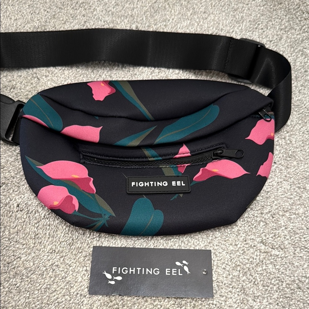 Fighting Eel Fanny pack